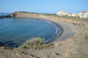 LA STELE DES P.N. AU CAP D AGDE AUX FALAISES DE LA CONQUE (12)